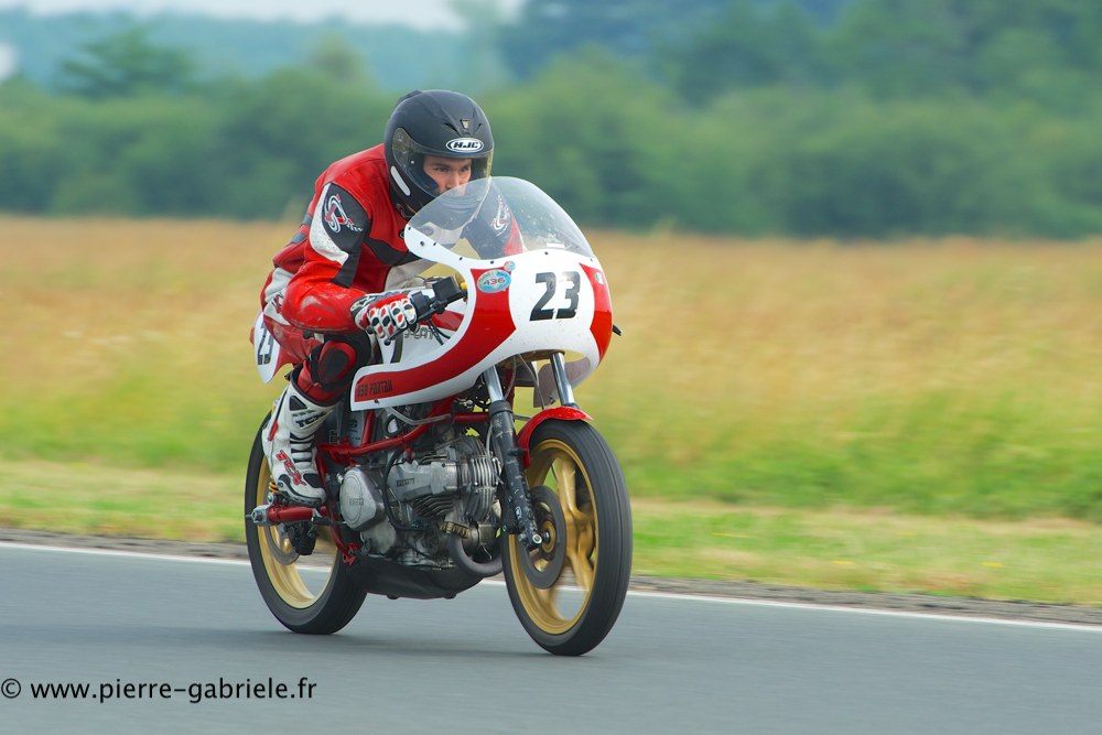 vecchio-ducati-twin_1034.jpg
