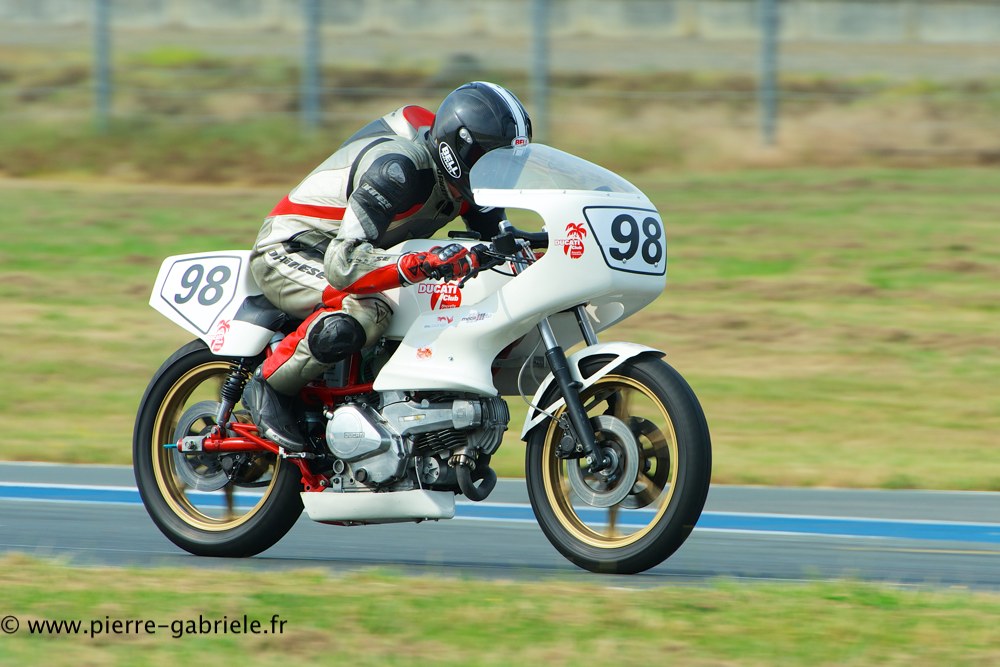 vecchio-ducati-twin_1061.jpg