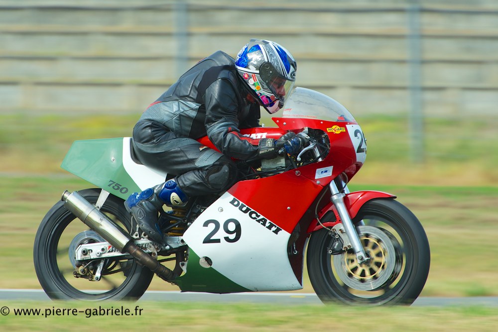 vecchio-ducati-twin_1132.jpg