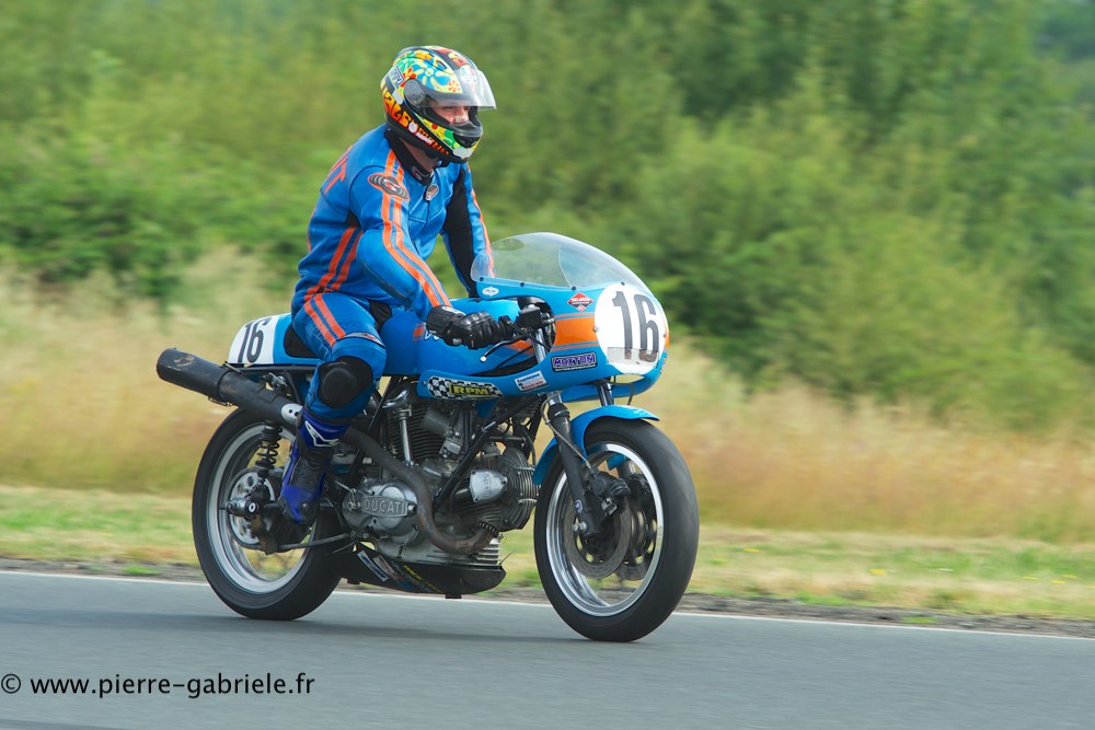 vecchio-ducati-twin_1145.jpg