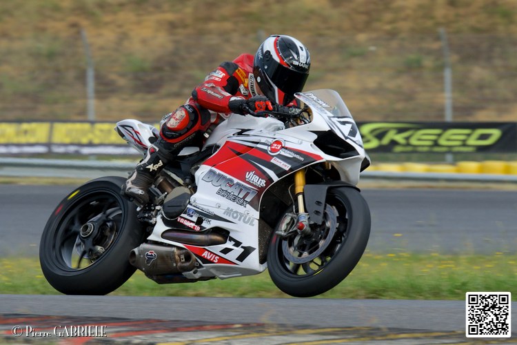superbike_6968.jpg