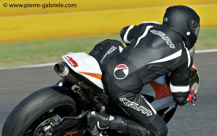 nogaro-pirelli600-2011_5167.jpg