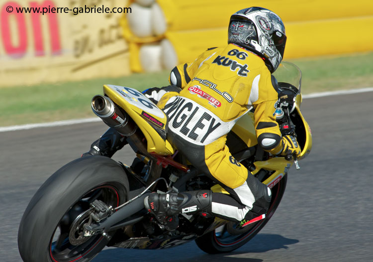 nogaro-pirelli600-2011_5169.jpg