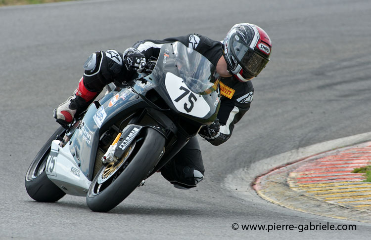 nogaro-toptwin-2011_4383.jpg