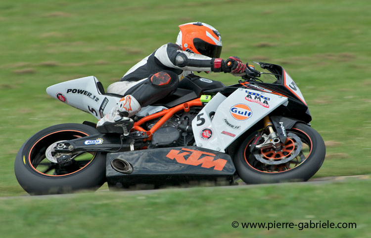 nogaro-toptwin-2011_4390.jpg