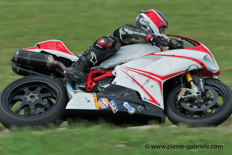 nogaro-toptwin-2011_4406.jpg