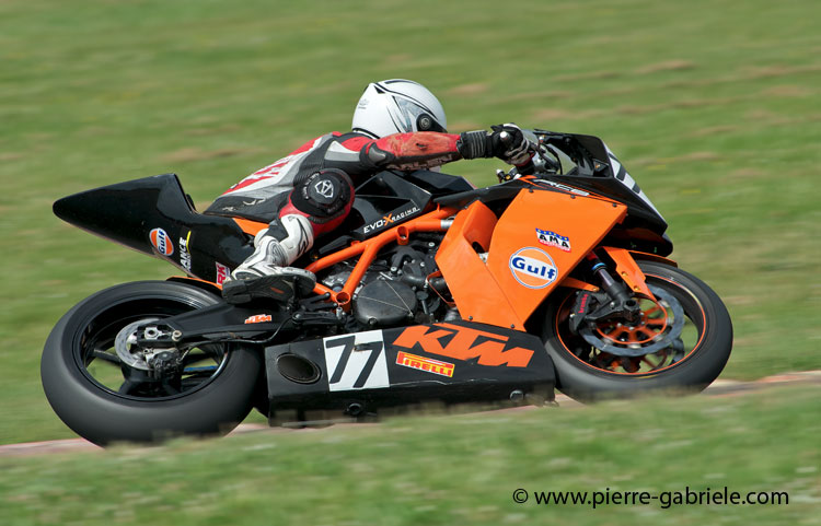nogaro-toptwin-2011_4453.jpg
