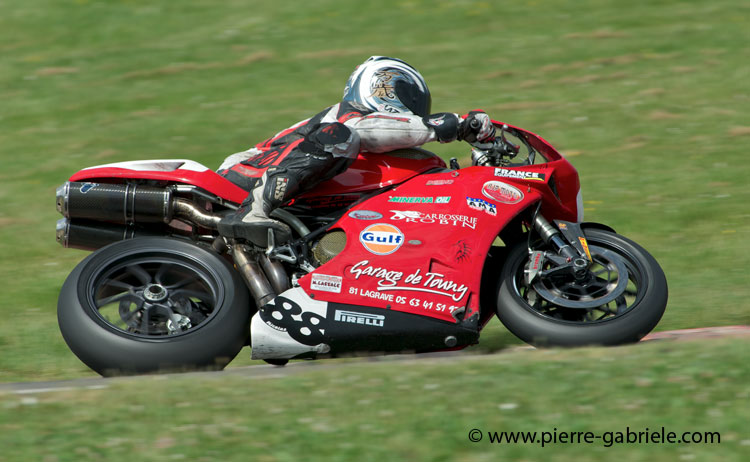 nogaro-toptwin-2011_4457.jpg