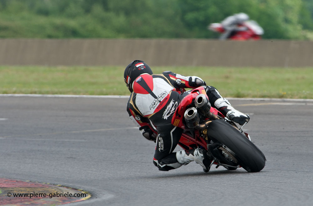 nogaro-toptwin-2011_4494.jpg