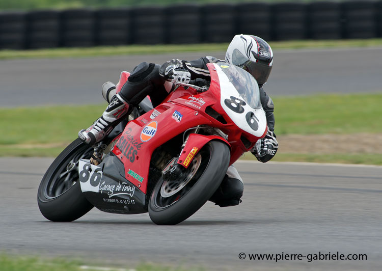 nogaro-toptwin-2011_4496.jpg