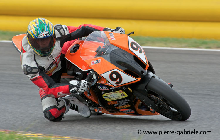 nogaro-toptwin-2011_4505.jpg
