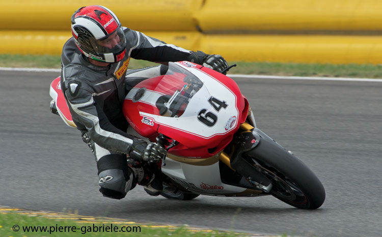 nogaro-toptwin-2011_4515.jpg