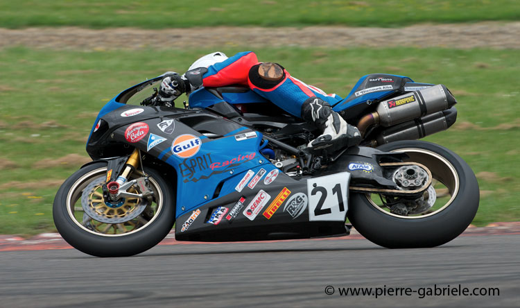 nogaro-toptwin-2011_5087.jpg