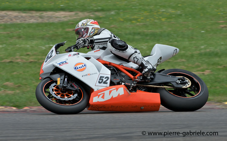 nogaro-toptwin-2011_5102.jpg