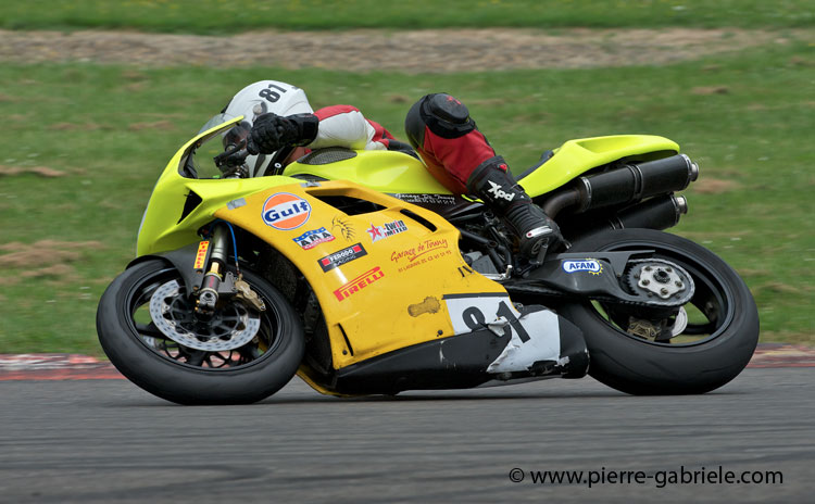 nogaro-toptwin-2011_5104.jpg