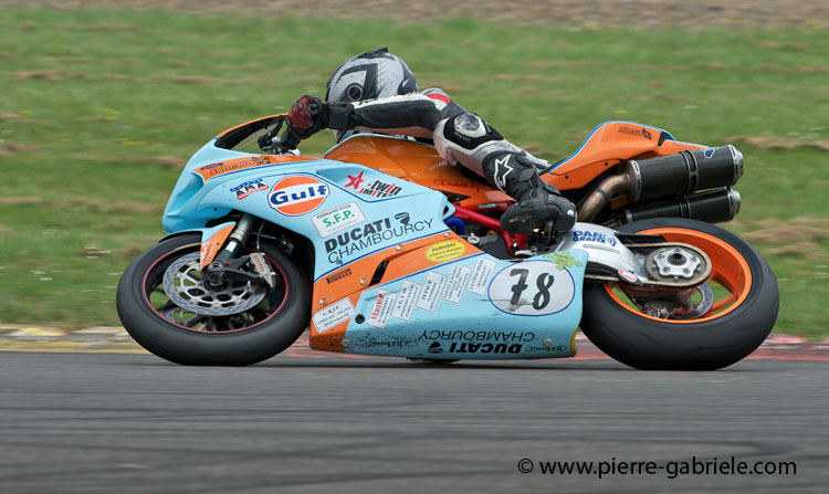 nogaro-toptwin-2011_5150.jpg