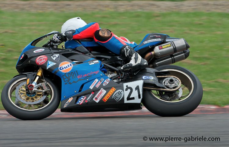 nogaro-toptwin-2011_5159.jpg
