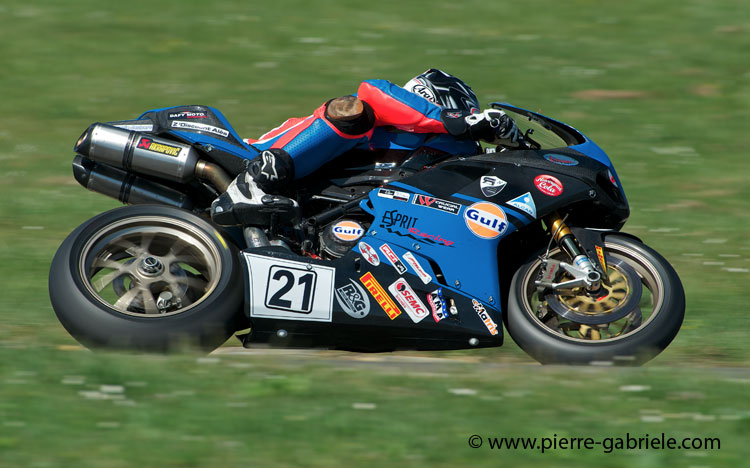 nogaro-toptwin-2011_5381.jpg