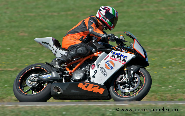 nogaro-toptwin-2011_5413.jpg