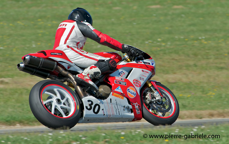 nogaro-toptwin-2011_5415.jpg