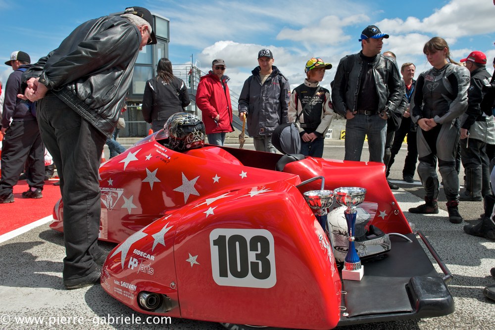 stands-nogaro-2012_2050.jpg