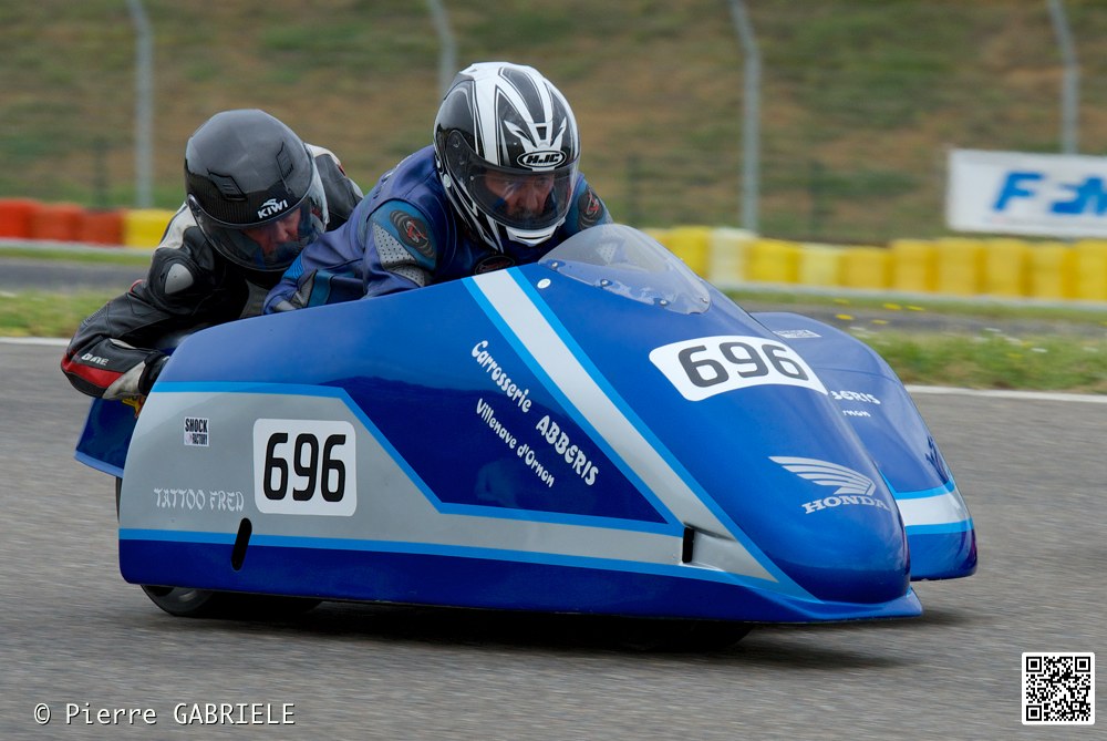 side_9649.jpg