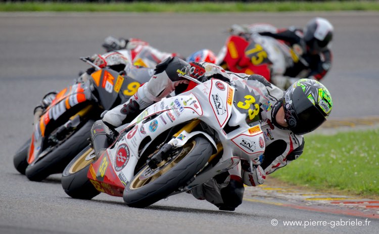 supersport-pirelli_2030.jpg