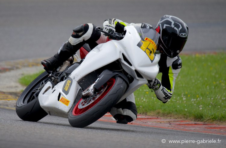 supersport-pirelli_2033.jpg