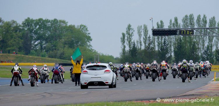 supersport-pirelli_2035.jpg