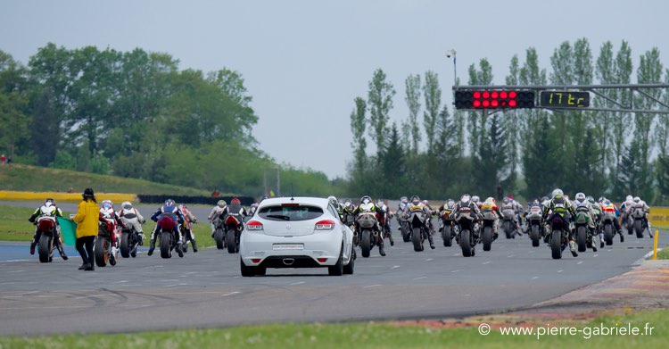 supersport-pirelli_2036.jpg