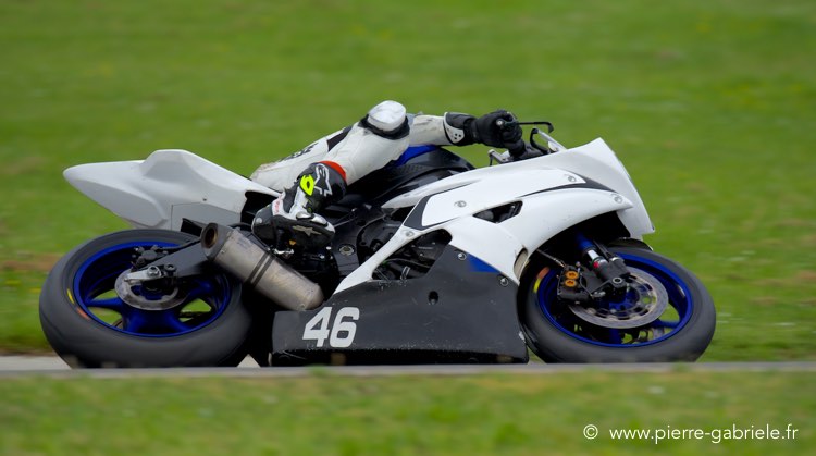 supersport-pirelli_2060.jpg