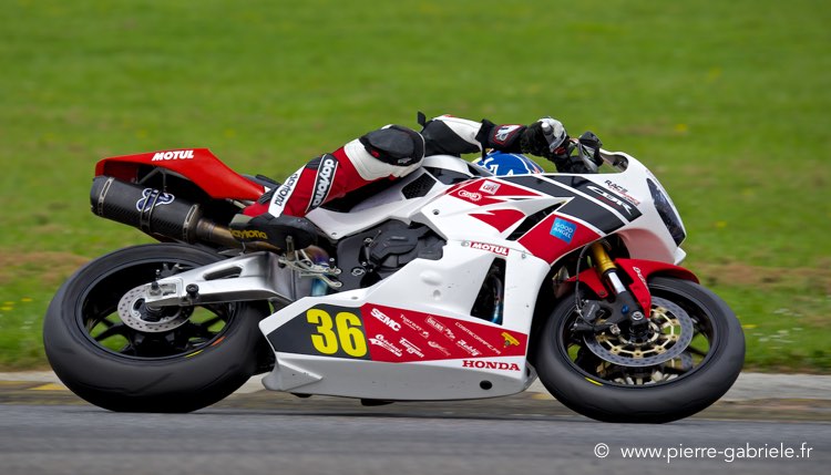 supersport-pirelli_2107.jpg