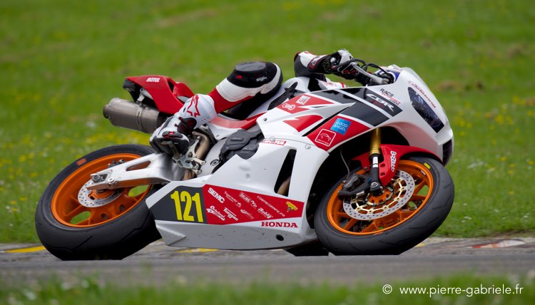 supersport-pirelli_2132.jpg