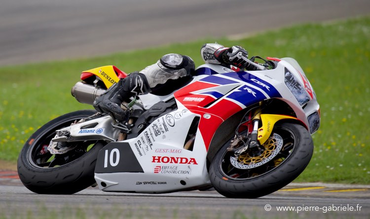 supersport-pirelli_2133.jpg