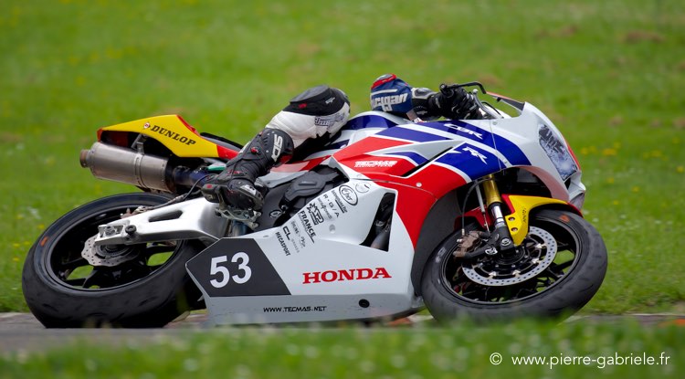 supersport-pirelli_2136.jpg
