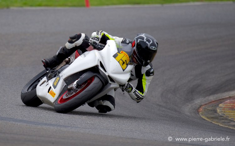 supersport-pirelli_2138.jpg