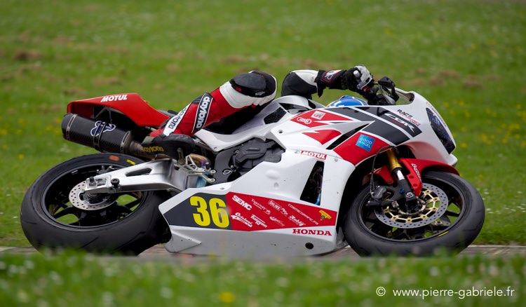supersport-pirelli_2139.jpg