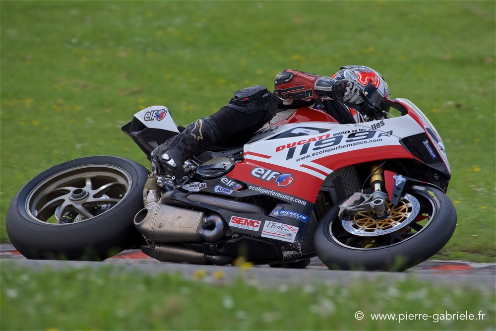 superbike_1028.jpg