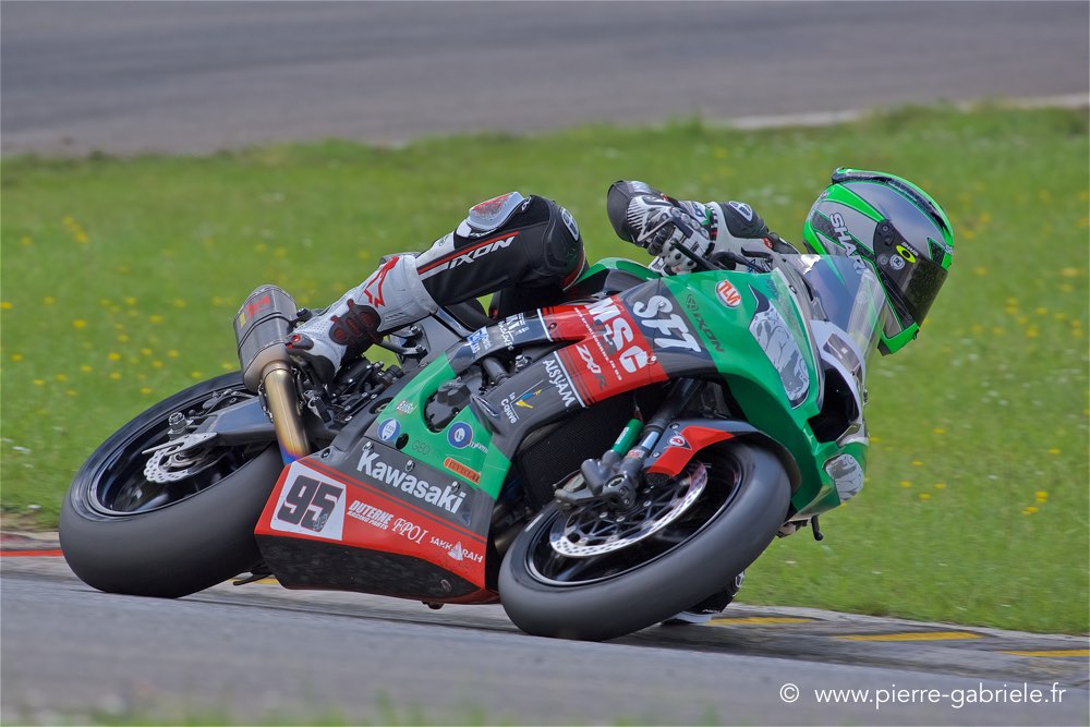 superbike_1031.jpg