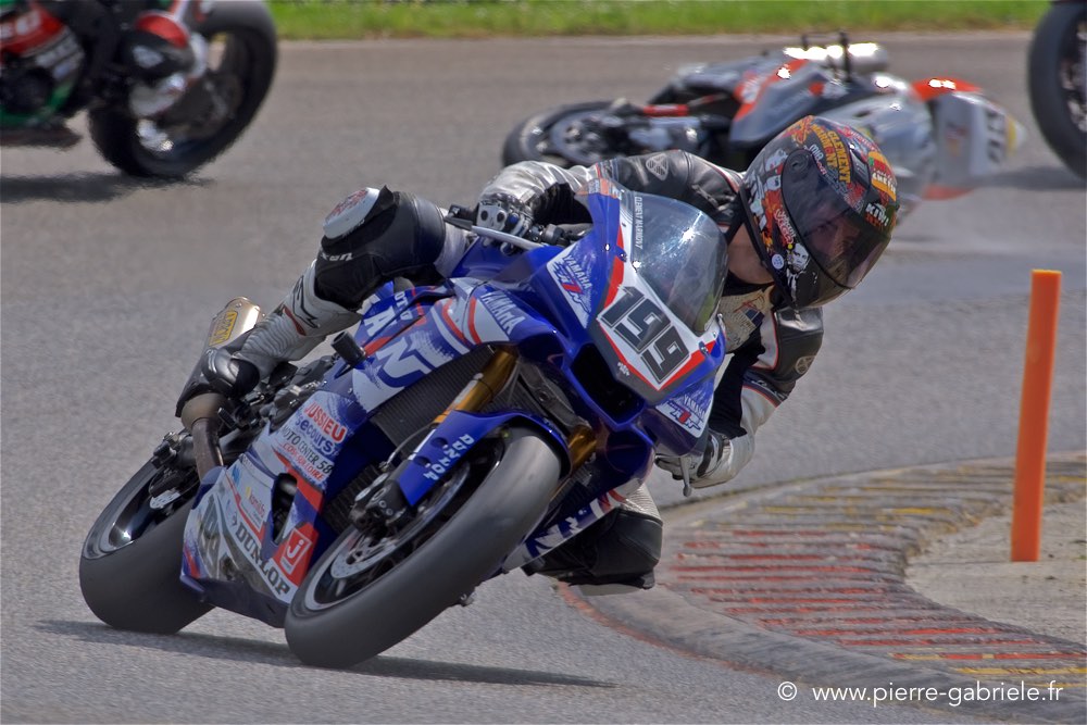 superbike_1039.jpg