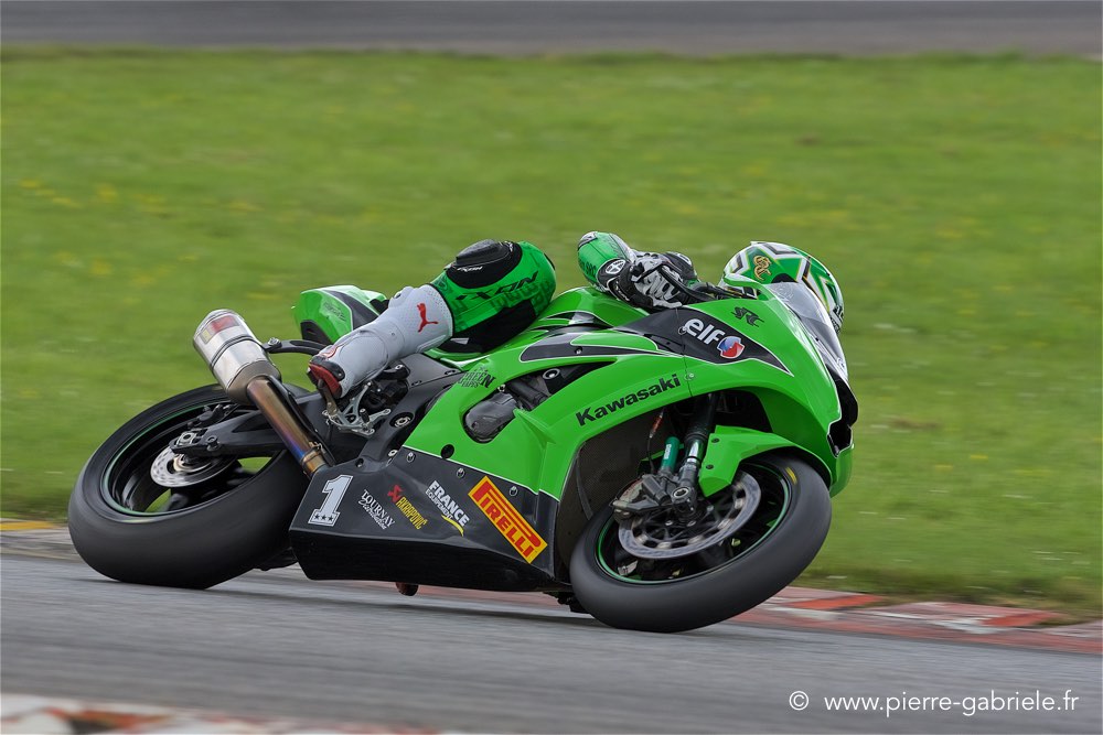superbike_1050.jpg