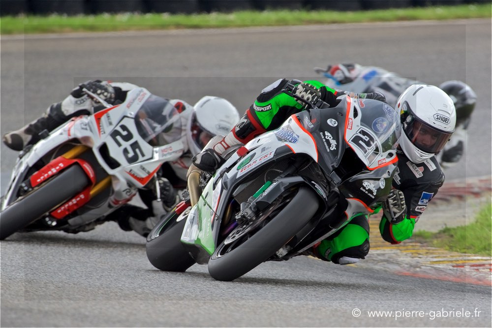 superbike_1070.jpg