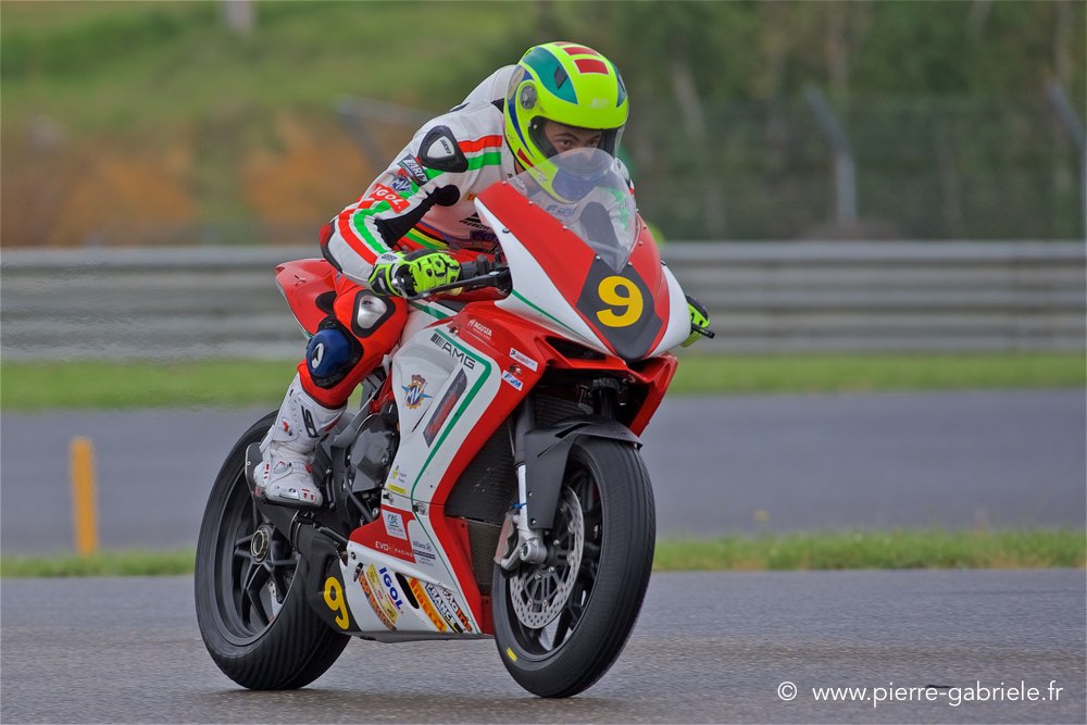 supersport_0120.jpg