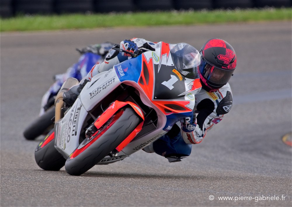 supersport_0901.jpg