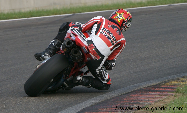 nogaro_0800.jpg