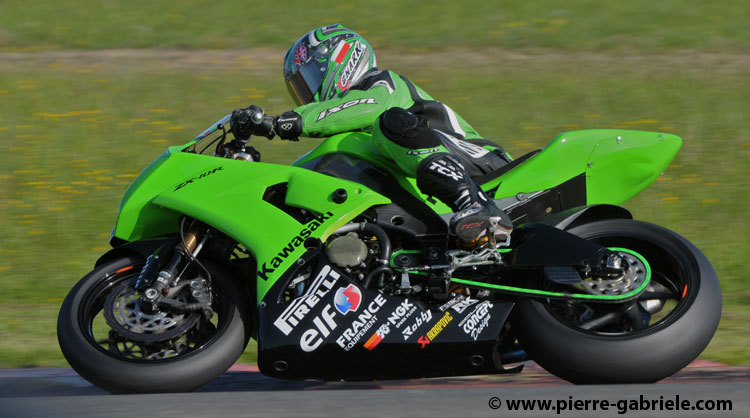 superbike_2100.jpg