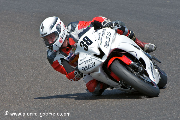 pirelli-600_7125.jpg