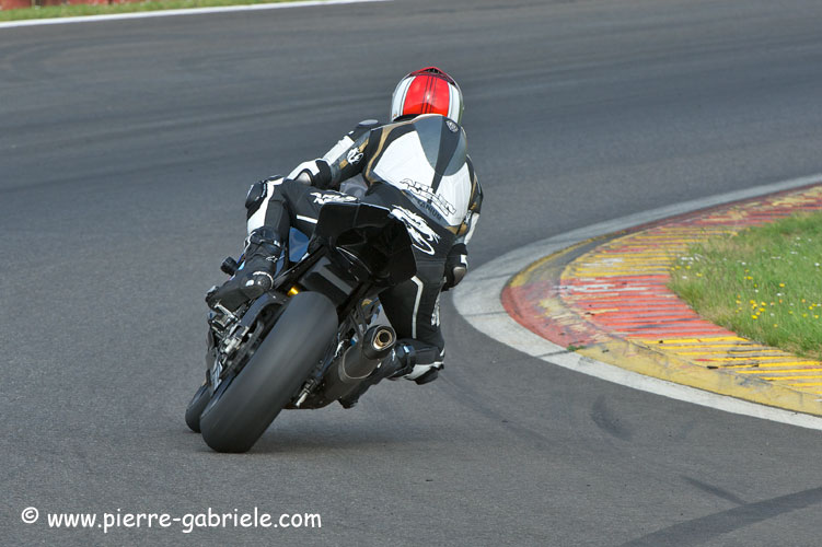 superbike_6205.jpg