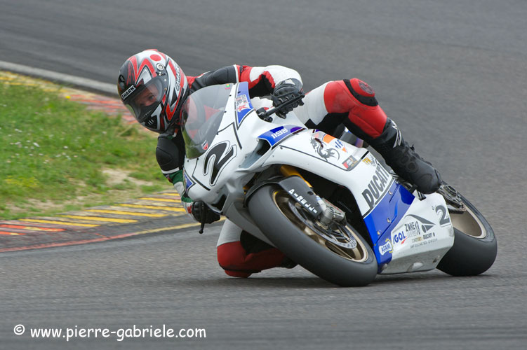 toptwin_7069.jpg