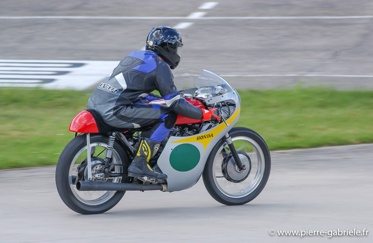 Honda250.jpg